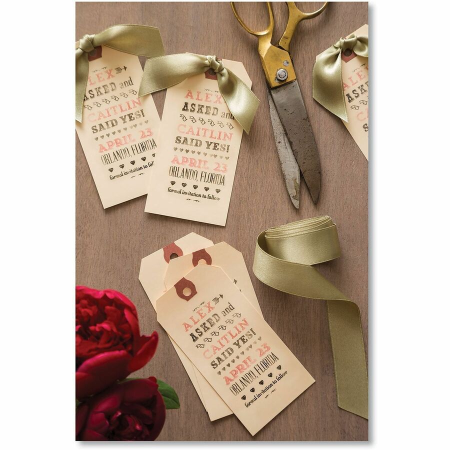 Avery® Shipping Tags, Manila, Strung, 6-1/4" x 3-1/8" , 1,000 Tags (12508) - #9 - 6.20" Length x 3.13" Width - Rectangular - String Fastener - Card Stock - Manila - 1000