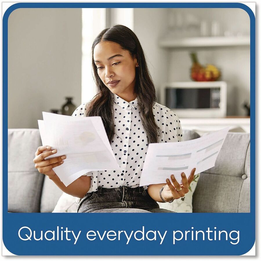Universal Deluxe Colored Paper, 20 lb Bond Weight, 8.5 x 11, Blue, 500/Ream - 20 lb Basis Weight - 75 g/m² Grammage - Blue - 500 Sheets - 500 / Ream