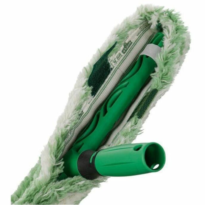 84f79907053048be879ba167f8a2b605