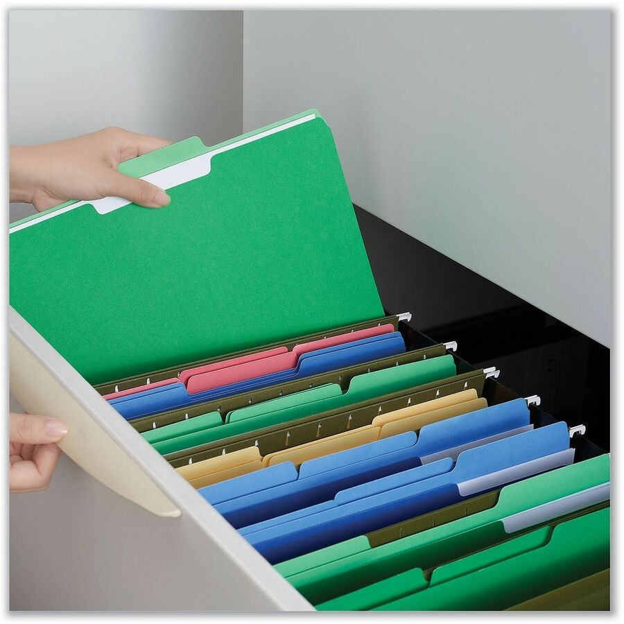 Universal 1/3 Tab Cut Legal Top Tab File Folder - 8 1/2" x 14" - Assorted Tab Position - 11 pt. - Stock - 100 Box