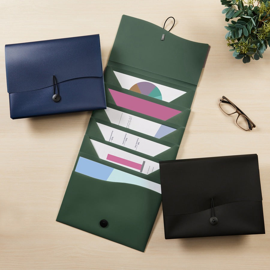 2bf7a381ed37d05e2ee7ce9571725110