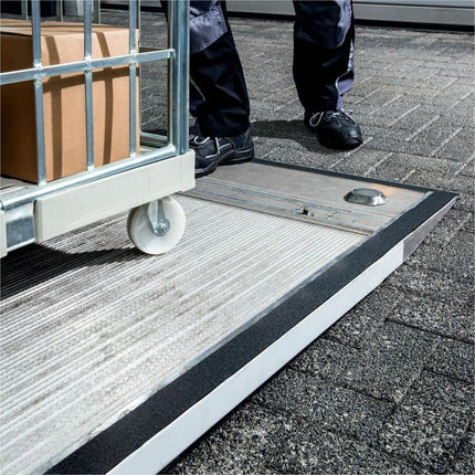 532ba42767bb5cc6ba89570f77447ee8