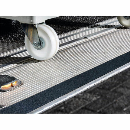 04349fc3c6fdc112768fea20b5bbc054