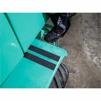 5438679a5ad5907a9d0793bbf16aee77