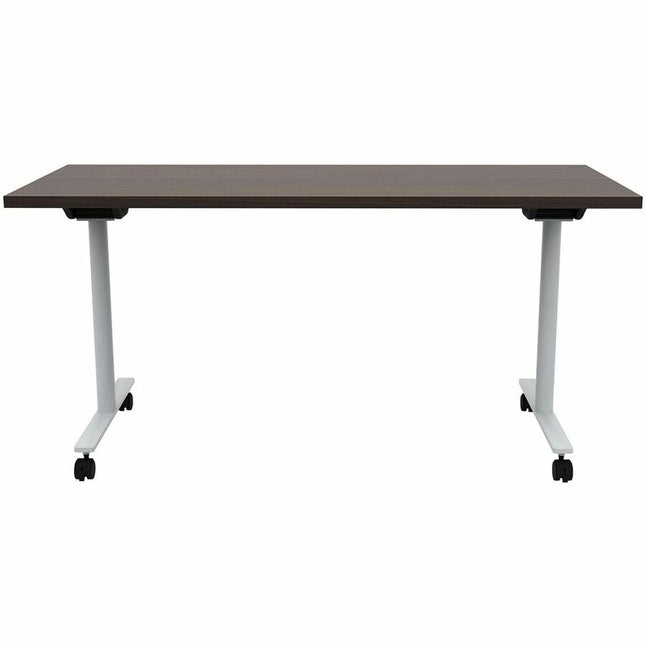 aac77b7ba930d699749d8e9e7821a44e